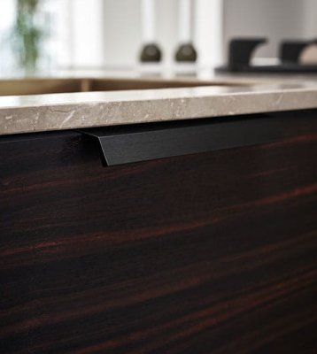 Möbelkantmöbel Bänk 160 Aluminium svart