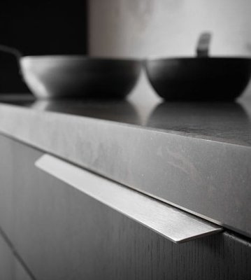 Blaze 2 2 x 160 Möbelhandtag i aluminium