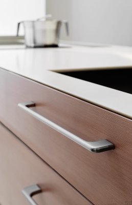 Avlångt möbelhandtag 256+288 Doppia Aluminium Silver