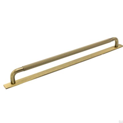 Avlångt möbelhandtag med Helix 224 Antique Bronze bricka