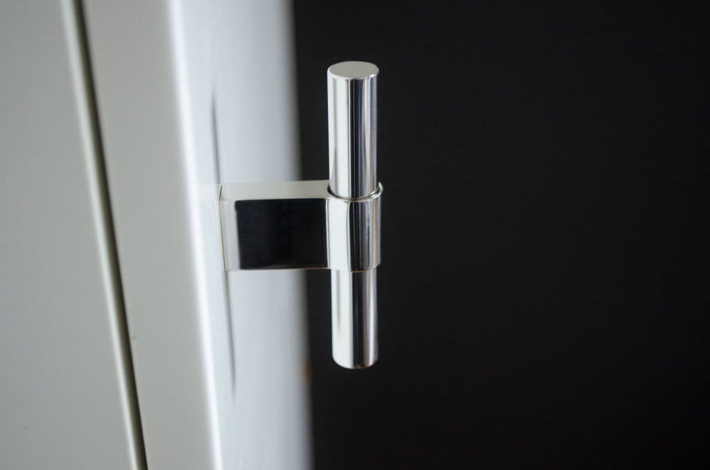 line-big-80-polished-stainelss-steel-interior-1.jpg