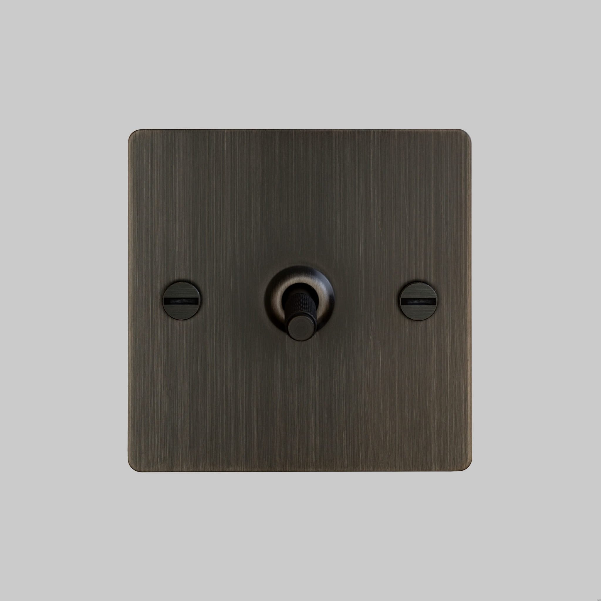 1.-1G_Toggle_Front_Smoked_Bronze-scaled.jpg