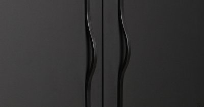 Brave 480 Aluminium Black Furniture Draghandtag