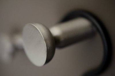 Kokeshi 3052 Vägghängare i borstat stål
