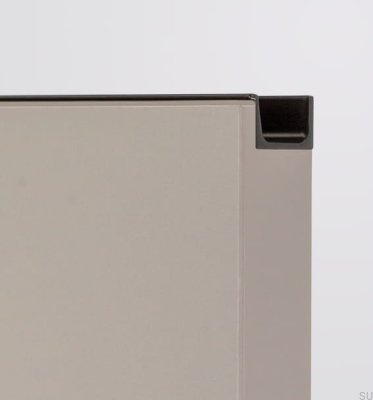 Jey2 247 Aluminium Svart kant möbelhandtag