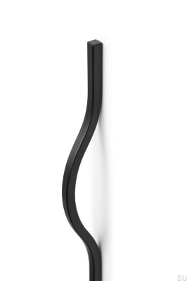 Brave 992 avlångt möbelhandtag aluminium svart matta (asymmetrisk)