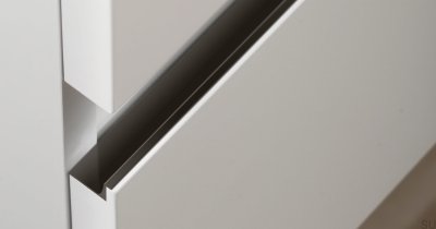 Möbelhandtag Grada 497 aluminium svart kant
