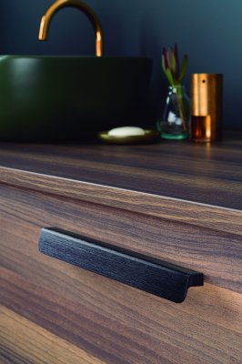 Avlångt möbelhandtag Flapp 128/160 Aluminium Svart Borstad