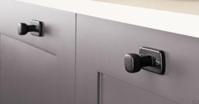 Möbelknopp med bricka Fast Metal Black