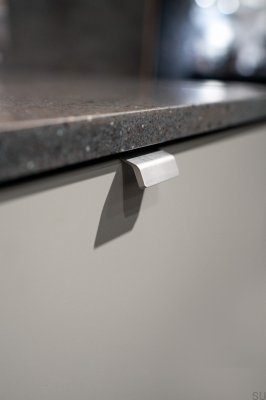 Sida 40 Aluminium Silver Möbelhandtag i borstad kant