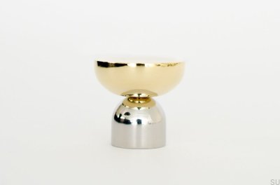 Kokeshi Mix 3032 möbelknopp Polerat stål med polerad mässing