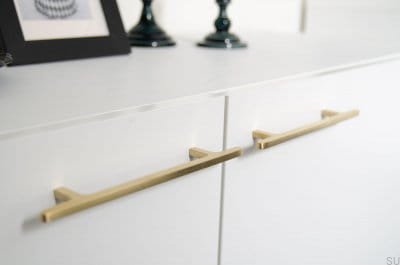 Flat Line 128 avlångt möbelhandtag, borstad mässing, olackerad