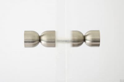 Kokeshi 1832 dubbelsidig möbelknopp, borstat stål