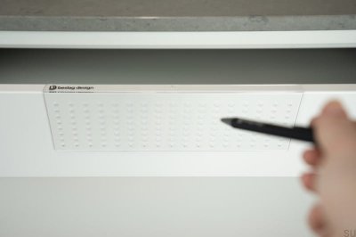 Mall för att borra hål för handtag och knoppar