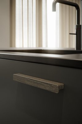 Elan 160 Trä Ek Brun Elan 160 Trä Ek Brun