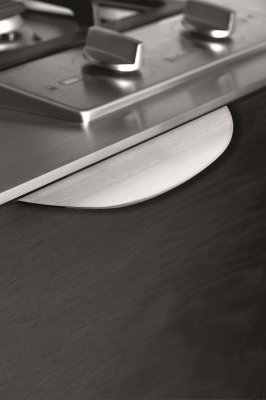 Edge Bow 200 Aluminium Silver Möbelhandtag