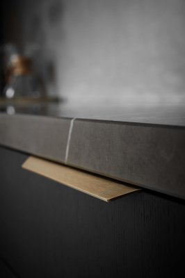 Blaze 2 kant möbelhandtag 2x80 Aluminium Guld Borstad