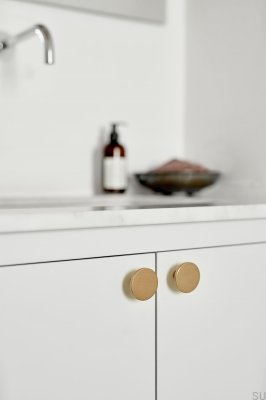 Plato 42 Aluminium Guld Borstad Möbelknopp