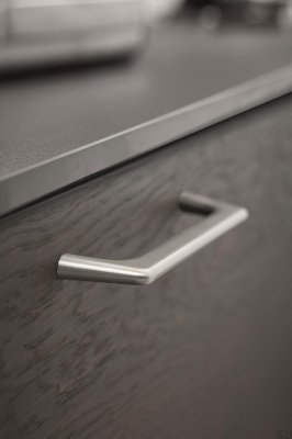 Vista 192 Metall avlångt möbelhandtag Silver Borstad