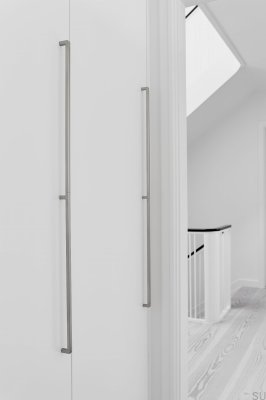 Mango 2x544 aluminium Silver långsträckt möbelhandtag