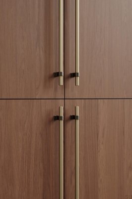 Bond 320 Aluminium Borstad Guld med Antikbrons Avlångt Möbelhandtag