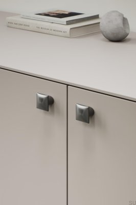Flow 16 Metal Gun-Metal Möbelknopp