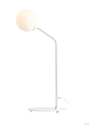Skrivbordslampa i ren metall, vit