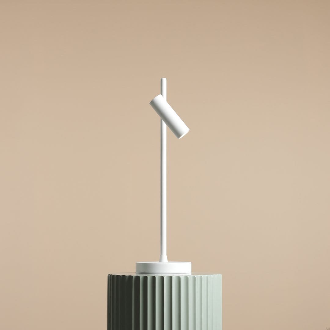 1104B--Lampka-biurkowa-Trevo-Metalowa-Biała-Artera-Skandynawskie-Uchwyty_4