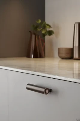 Lucente 64 avlångt möbelhandtag, aluminium, mattbrun