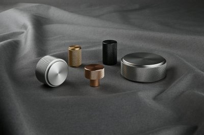 Rimini 16 Möbelknopp Borstad Guld Aluminium (Hög)
