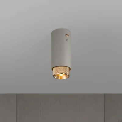 Avgas-kors stålgrå med taklampa i mässing