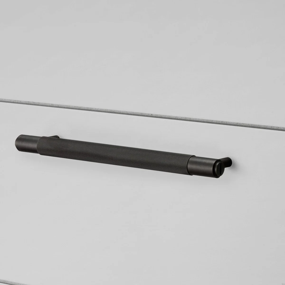 UPB-352649--Śruba-do-uchwytu-Pull-Bar-Linear-Gunmetal-Buster-+-Punch-Skandynawskie-Uchwyty_1
