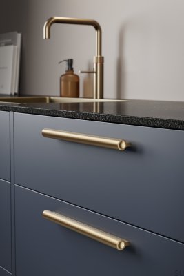 Lucente 1088 avlångt möbelhandtag, aluminium, matt guld